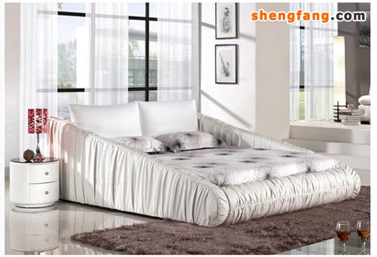 白色家具保养方法