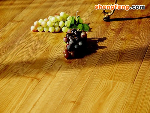 地板泡水后的处理方法