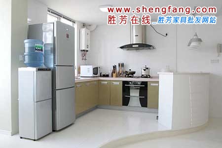 橱柜家装水分高 消费者表示&ldquo;很受伤&rdquo;