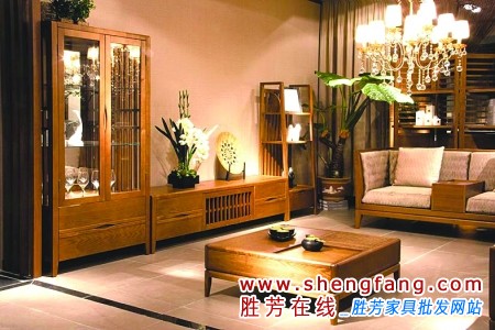 木质家具表面的清洁与修理