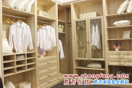 木质家具