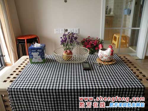 衣柜拉开是镜子