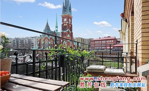 田园风格阳台装修效果图 散发着淡淡清香