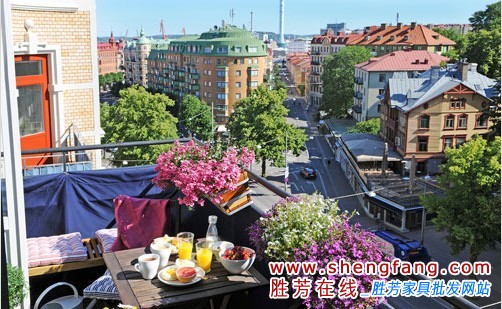 田园风格阳台装修效果图 散发着淡淡清香