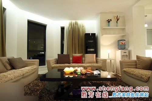 大户型装修很简约 26万改造低调家