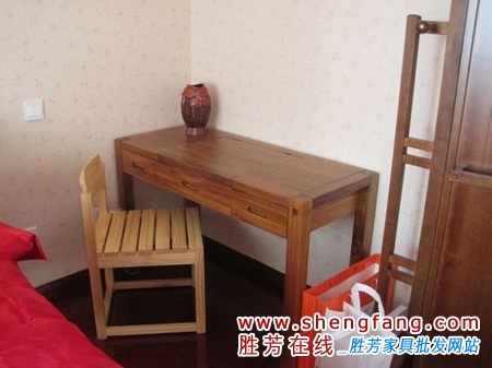 十万装修出非凡的小居室效果