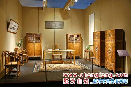 黄花梨家具