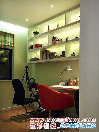 现代简约风格装修 年轻夫妻的婚房