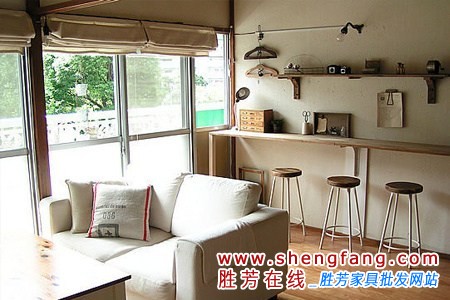 浅色系家具