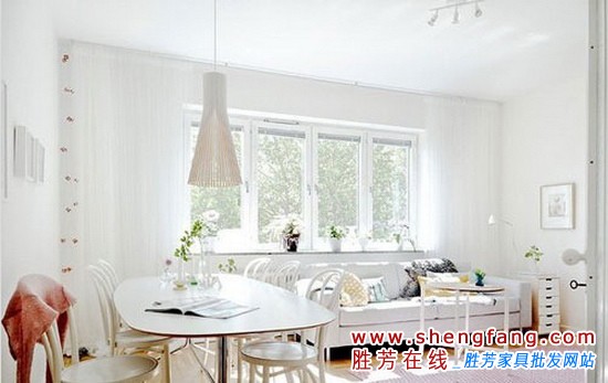 小户型精致装修客厅 让我们的家更精致