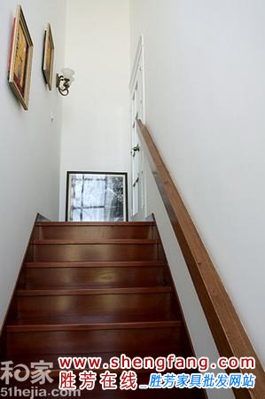 30万打造复式跃层家居