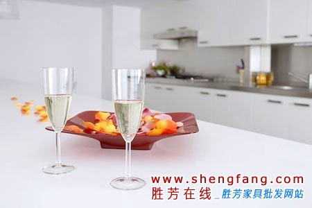 改变风水运势 把小三堵在家门外