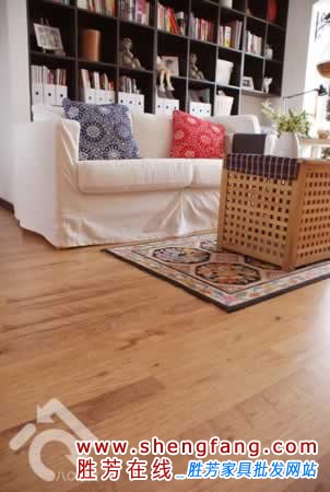 80后的纯白温馨小户型装修