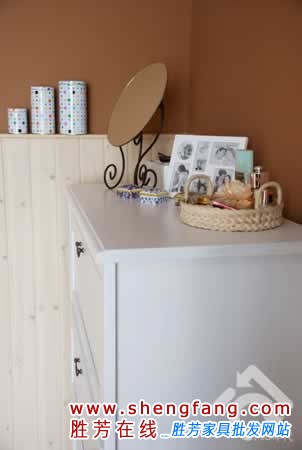 80后的纯白温馨小户型装修