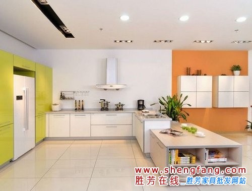 厨房橱柜的清洁保养