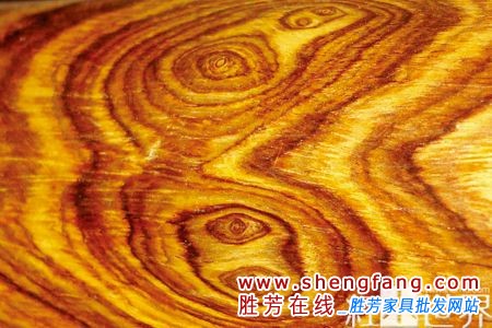 花花梨鬼脸纹路