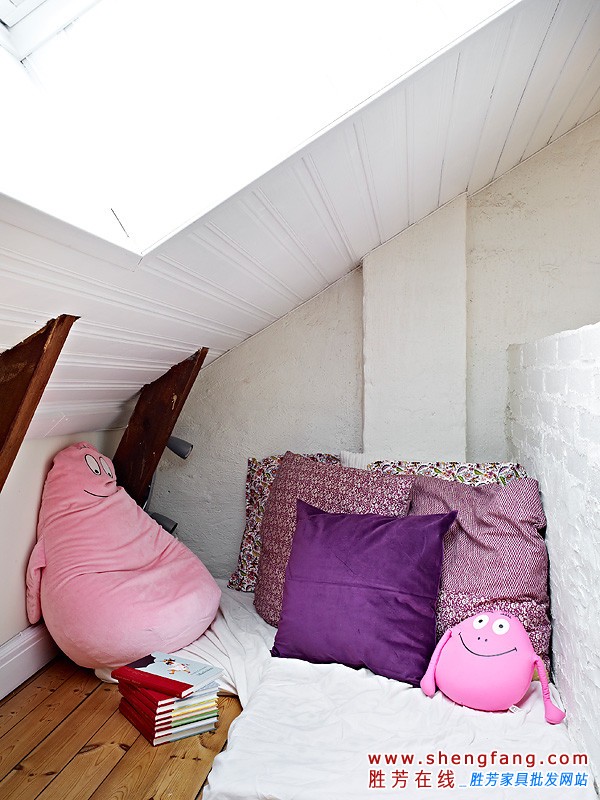 70平米三居室设计风格