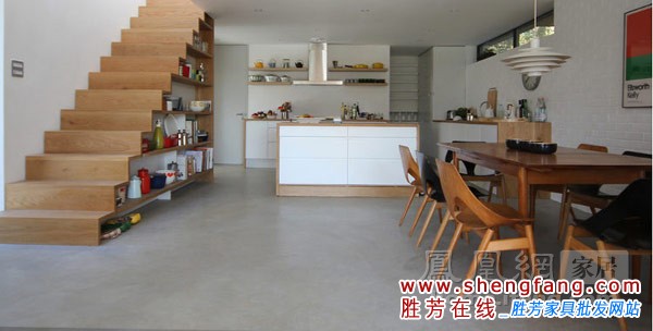 楼梯底收纳空间设计