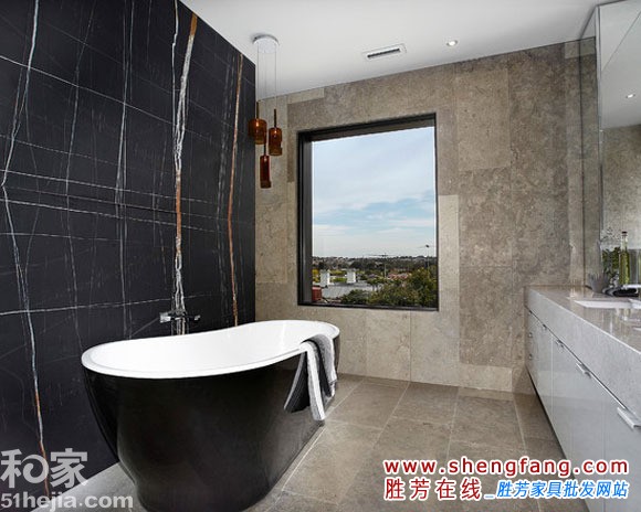 大理石打造奢华卫浴间