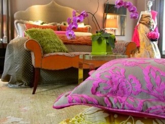 打造色彩纷呈的卧室空间