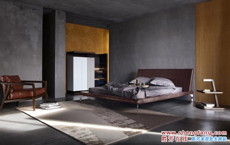 打造复古经典简约卧室效果