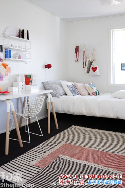 不规则空间打造休闲工作室