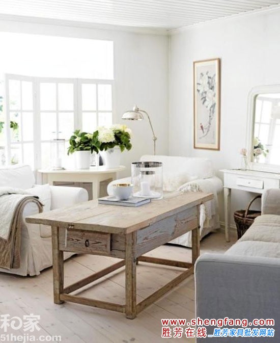 清新自然的客厅装饰效果