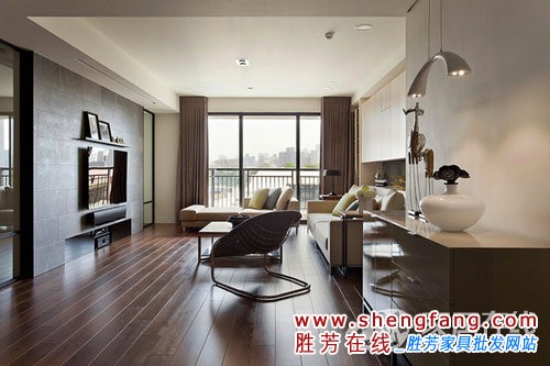 浅咖色调家居展现时尚浪漫