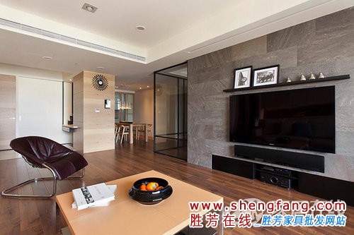 浅咖色调家居展现时尚浪漫