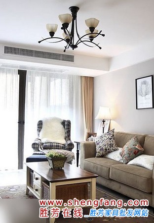 潮湿地下室华丽蜕变成复式美宅