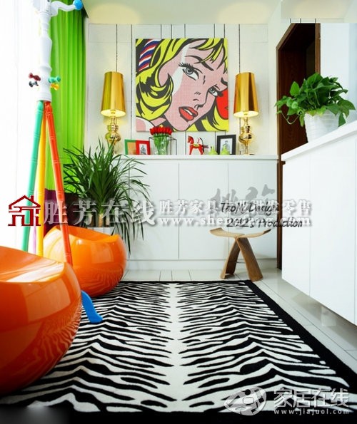 用色彩搭配时尚小家