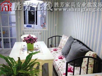 老房改造变身蓝色清爽家