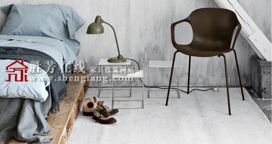 粗旷简约的家居设计