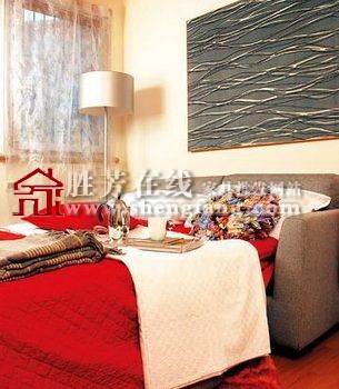 42平米色彩绚丽复式空间