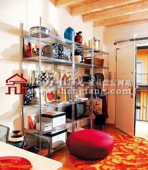 42平米色彩绚丽复式空间