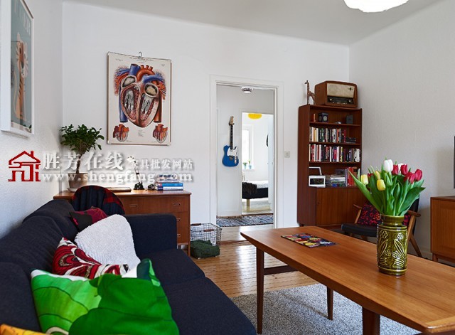 53平米蔚蓝春色的公寓