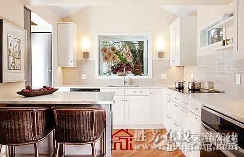 白色素雅的小户型简装效果欣赏