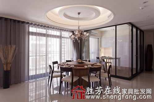 现代与古典的搭配