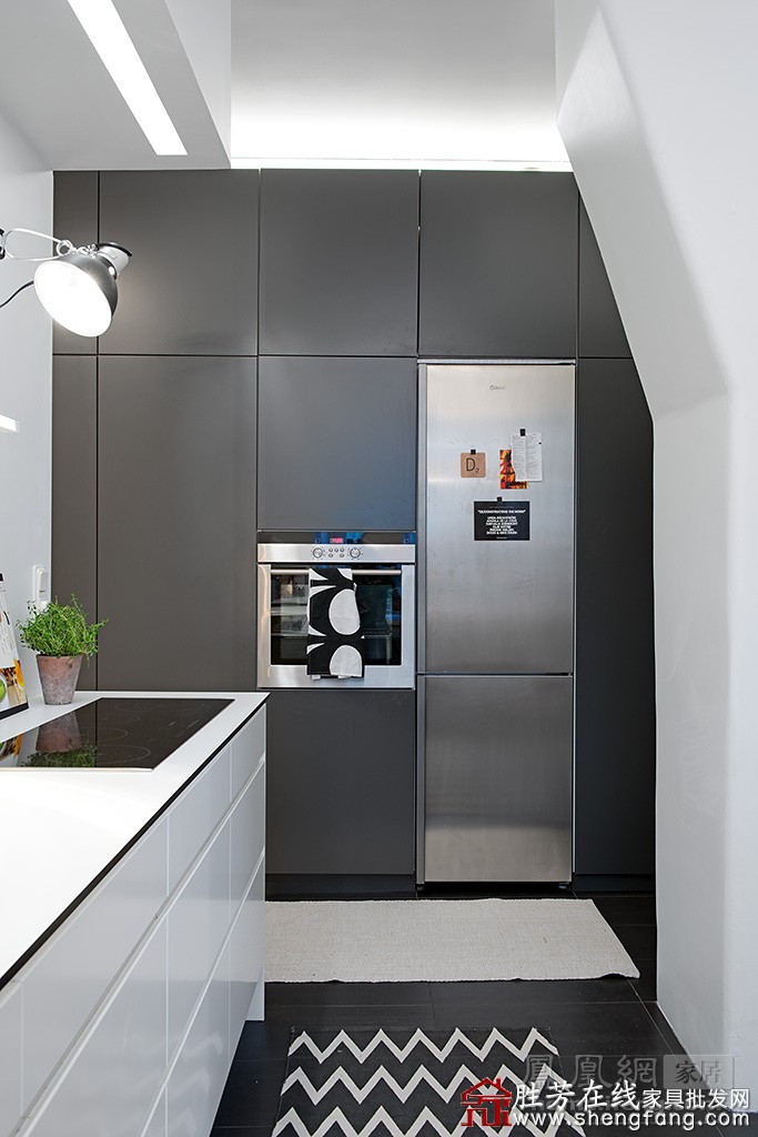 90平米瑞典风格公寓设计欣赏