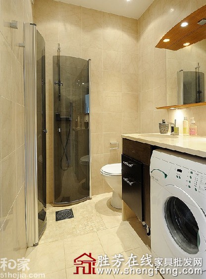 给紧凑的小卫浴增加1平米