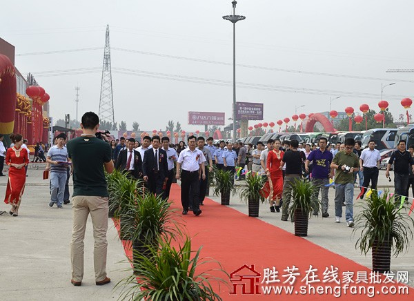 2013年河北胜芳秋季家具展览会现场图片