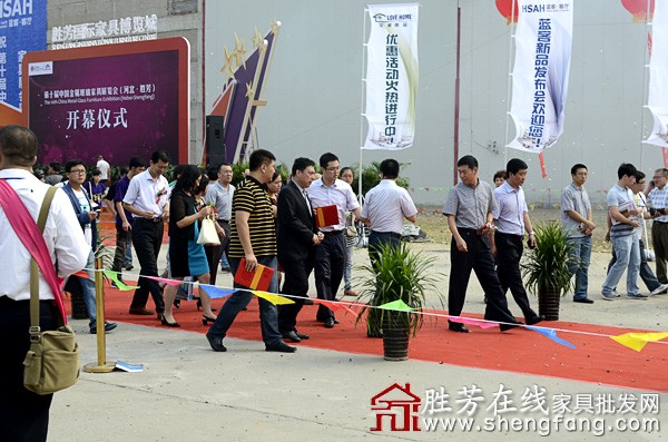 2013年河北胜芳秋季家具展览会现场图片