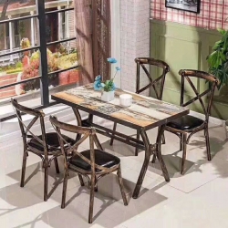 胜芳酒店椅批发，主题餐厅桌椅，钢木家具，快餐桌椅