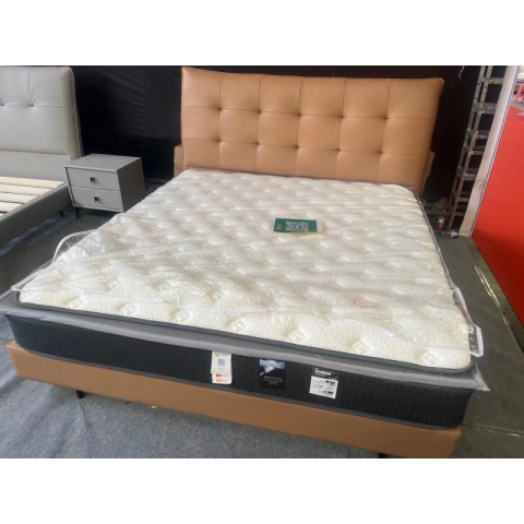 胜芳床铺批发 双人床 软床 现代简约软床 北欧轻奢软床 卧室家具 小户型家具 高档床 高端床 宇鑫家具