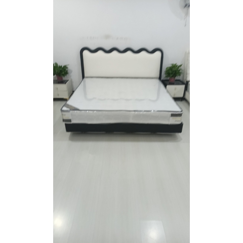 胜芳床铺批发 双人床 软床 现代简约软床 北欧轻奢软床 卧室家具 小户型家具 高档床 高端床 冠荣家具