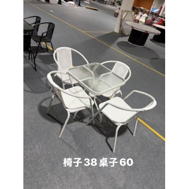胜芳批发藤椅 藤椅茶几组合 户外桌椅 藤编椅子 阳台桌椅 庭院桌椅 休闲桌椅 咖啡台桌椅 室内家具 休闲家具 藤艺家具 户外家具 迎宾家具