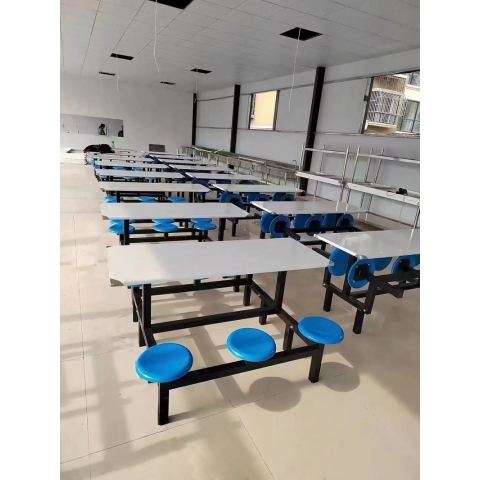 胜芳连体餐桌椅批发 食堂餐桌 食堂连体桌椅 快餐桌椅 四腿连体桌 四连体 学生餐桌椅 万拓家具