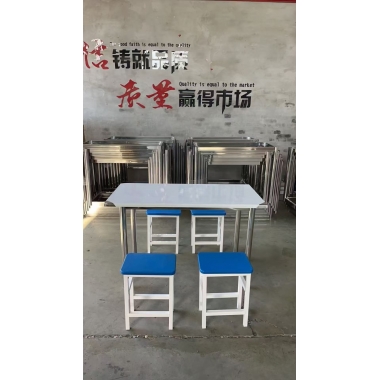 胜芳餐桌椅批发 钢木家具 钢木餐桌 快餐桌椅 食堂餐桌 饭店餐桌 小吃店餐桌 学校餐桌 钢木家具 万拓家具