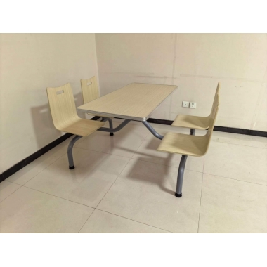 胜芳餐桌椅批发 四连体餐桌椅 学校食堂餐桌椅 单位餐桌椅 折叠餐桌椅 钢木家具 快餐桌椅 休闲家具 会所家具 酒店家具 餐厅饭店餐桌椅
