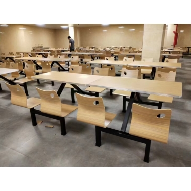 胜芳快餐桌椅 学校餐厅 钢木餐桌椅 连体桌椅  食堂餐桌 饭店餐桌 企业单位餐厅 钢木家具 酒店家具 餐厅家具 中庆德家具